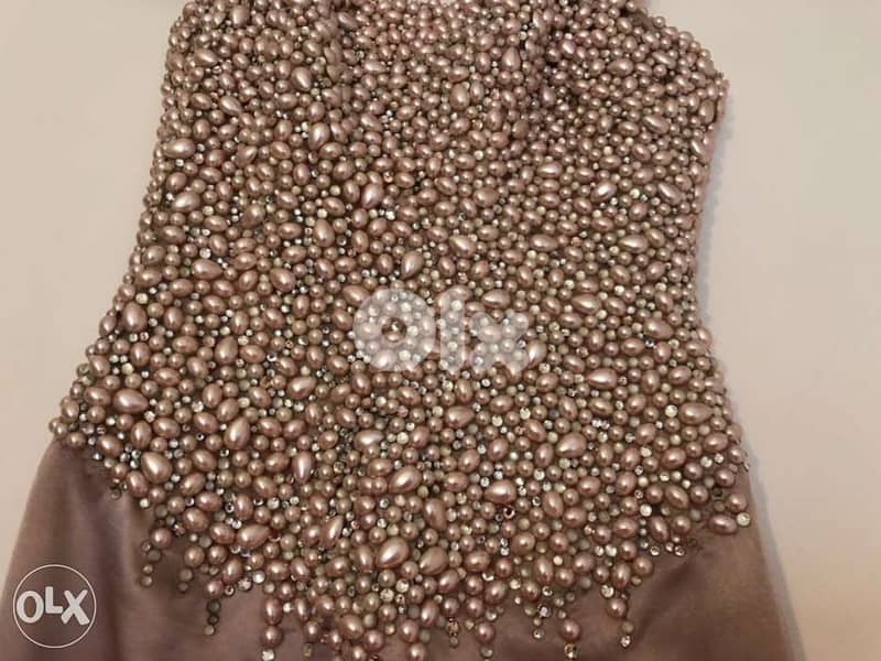 Evening dress 0