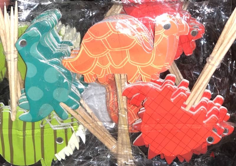 birthday supplies, cake toppers (cartoon) animals 0