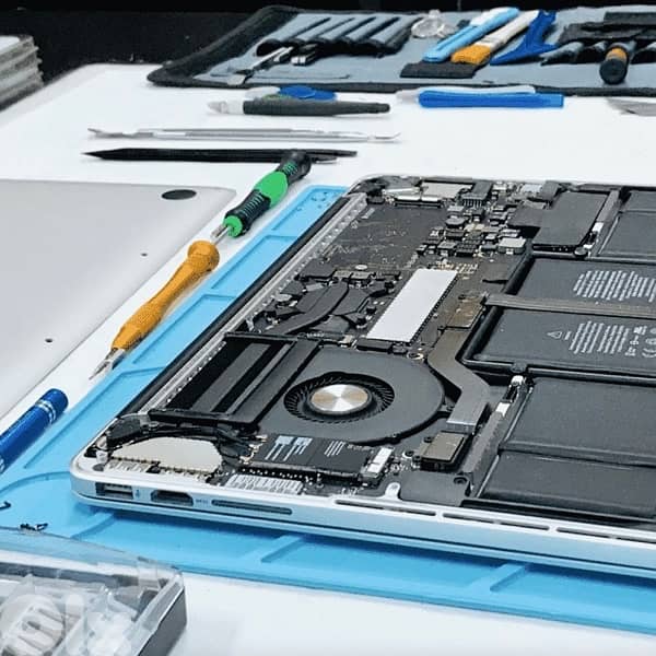 Macbooks & Laptops Repair 0