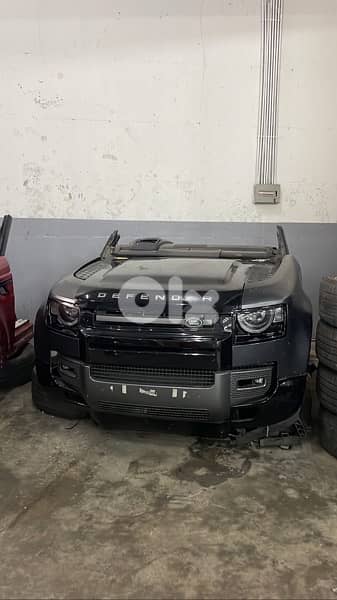 Land Rover spare parts and seats 0