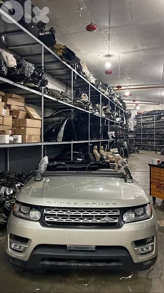 Land Rover spare parts and seats 4