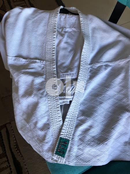 tenu de judo bonne condition 0