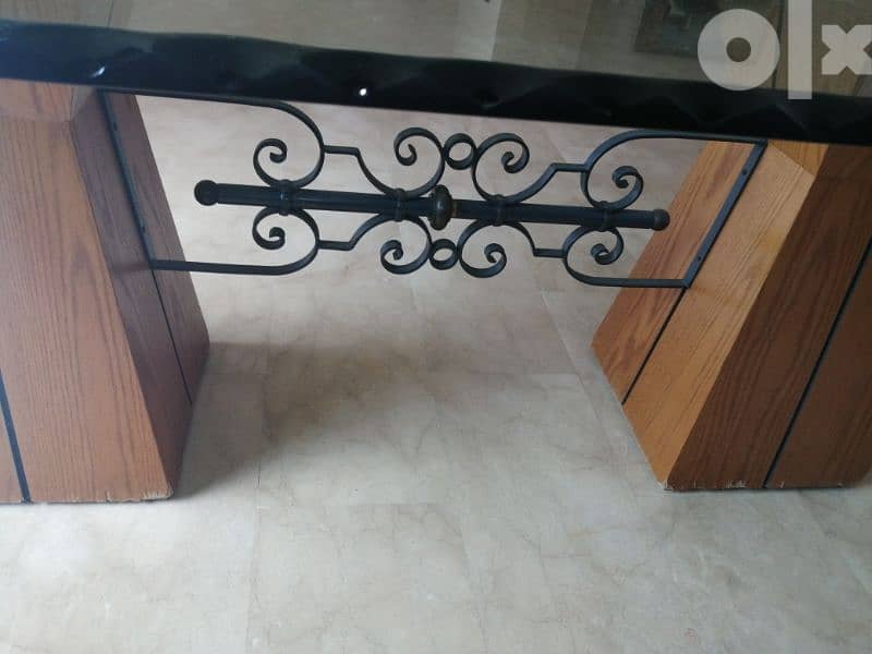 full dining room 2000$ 2
