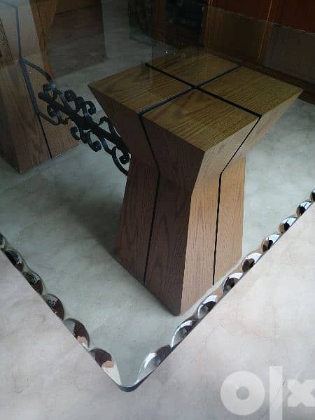 full dining room 2000$ 4