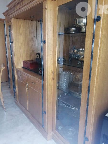 full dining room 2000$ 9