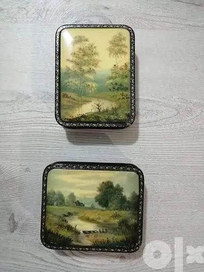 Jewelry box 25$