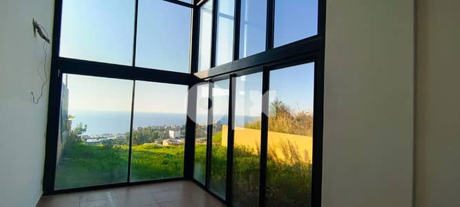 L10979-Wonderdul Duplex in Maaysra for Sale with 90 sqm garden