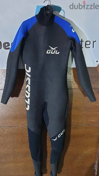 5 mm diving suit small 50/ 60 kilo 0