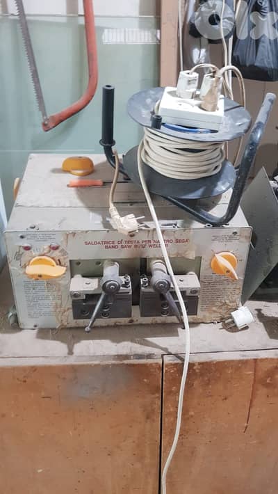 Factory for sale in Fanar معمل للبيع في الفنار