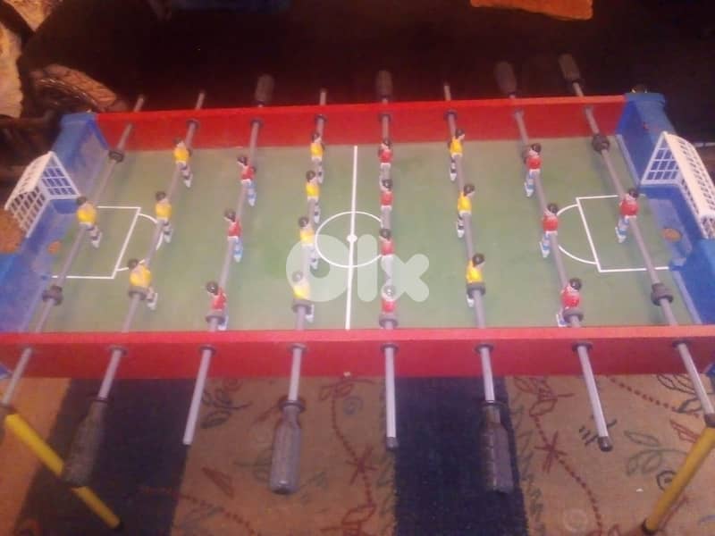 kids babyfoot size 105*48 height 68cm good cond 1 net need replacement 1