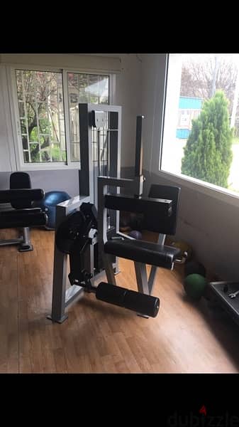 leg extension leg curl like new heavy duty very good quality 8
