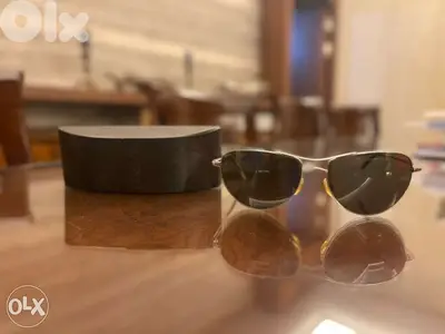 Oliver Peoples