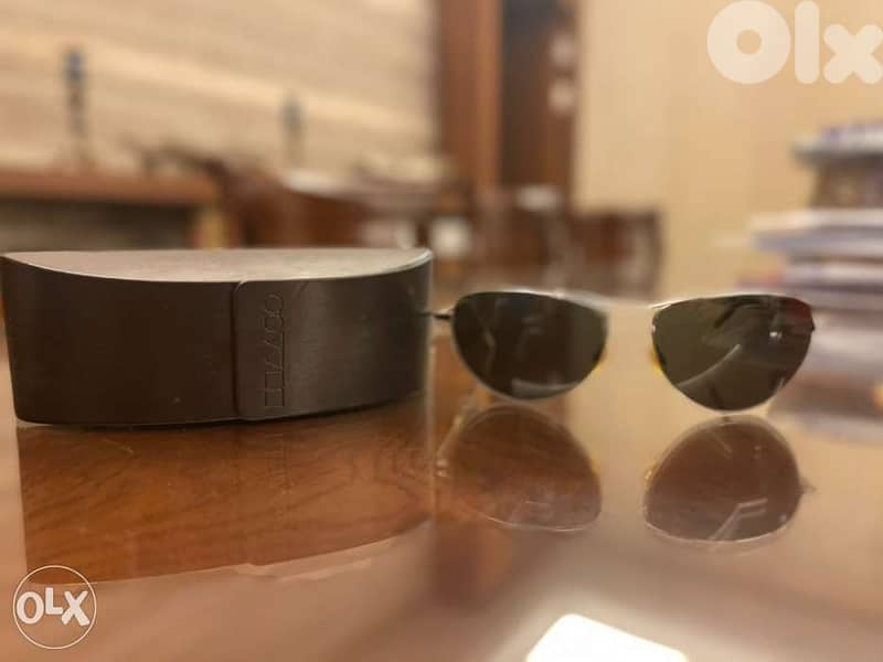 Oliver Peoples 1