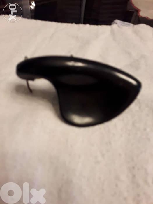 Chin (Ebony) for Violin - Germany 0