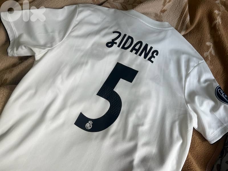 real madrid home 2018/19  zidane 5  special edition zidane 0
