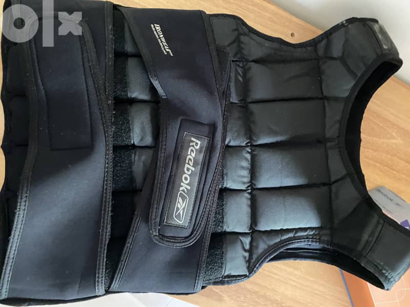 jacket iron wear Reebok 2