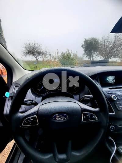 FORD FOCUS TURBO 1.5 EcoBoost FACTORY conditions! very catchy look FORD FOCUS TURBO 1.5 EcoBoost FACTORY conditions! very catchy look