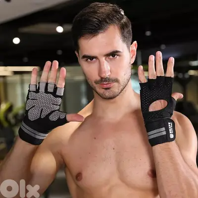 Weightlifting Gloves with Wrist Support