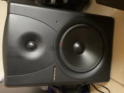 Mackie MR8 Active Studio Monitor