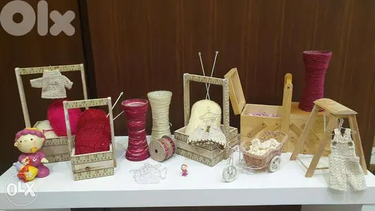 Winter Wool - Chocolate table decoration items super cute Winter Wool - Chocolate table decoration items super cute