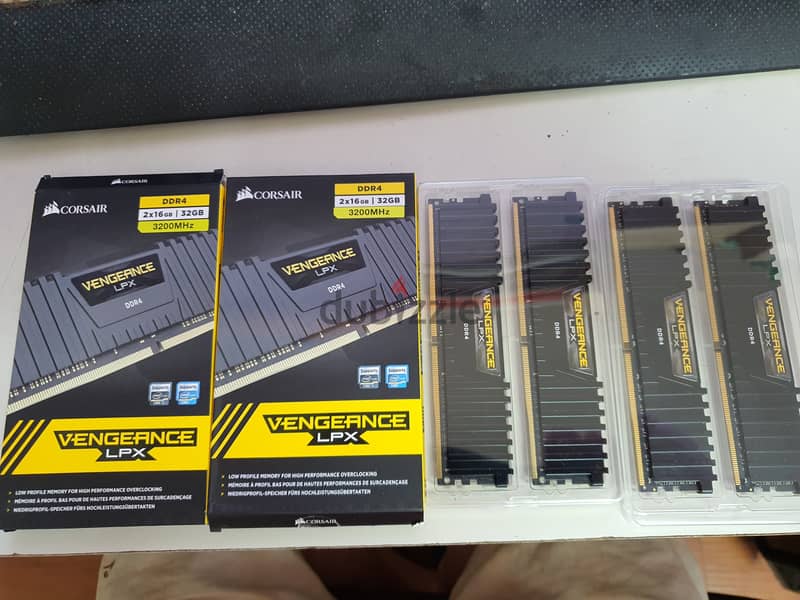 VENGEANCE® LPX 32GB (2 x 16GB) DDR4 DRAM 3200MHz C16 Memory Kit -Black 1