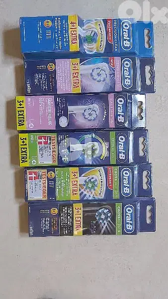 Oral B replacement heads for electric toothbrush
