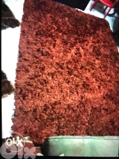 carpet burgundy color