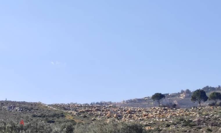 27000 Sqm | Land For Sale in Hasbaya 0