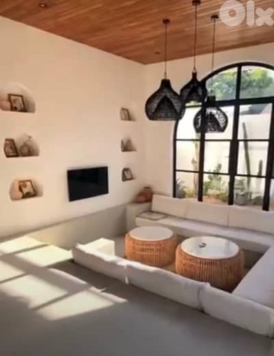 Authentic stand alone villa for wellness or creative concept