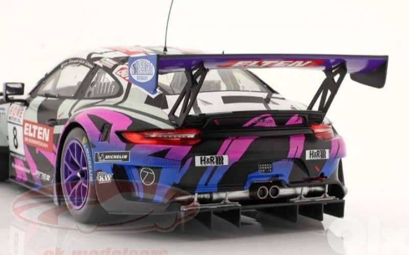 Porsche GT3 R diecast car model 1;18. 2