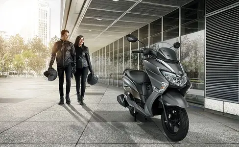 limited offer suzuki burgman 125cc CBS full led