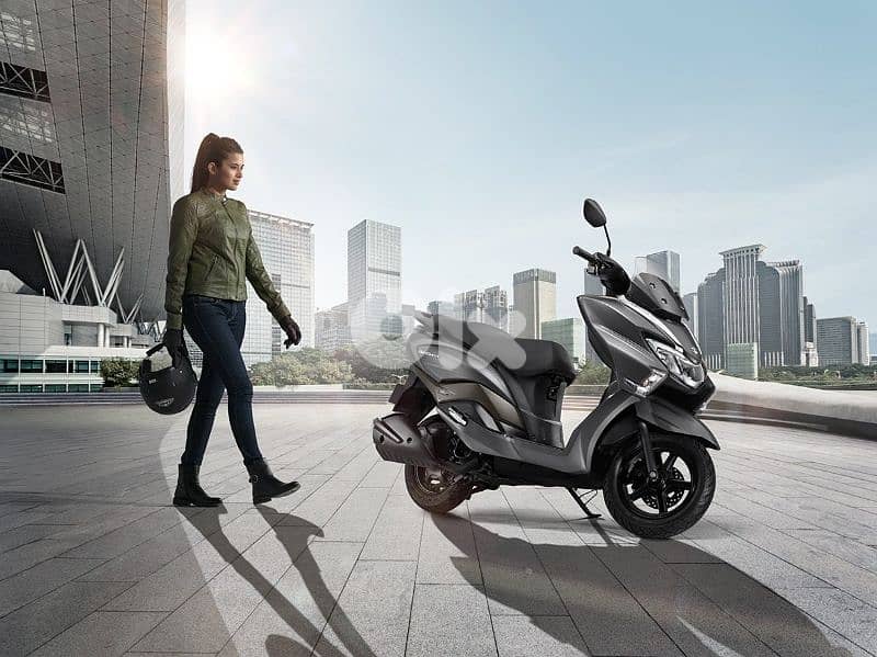 limited offer suzuki burgman 125cc CBS full led 1