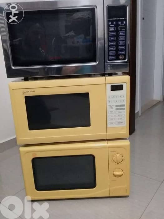 3 microwaves 0