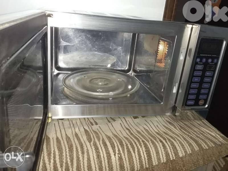 3 microwaves 2