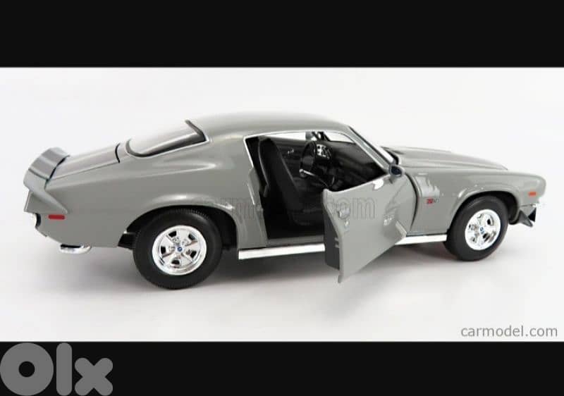 Chevrolet Camaro Z28 ('71) diecast car model 1;18. 7