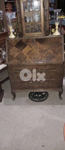 antique 0