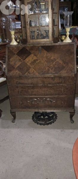 antique 3