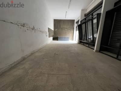 184 Sqm + Mezanine| Depot for sale in Basta Fawqa