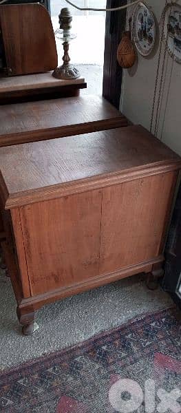 antique 3