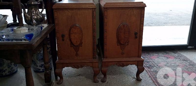 antique 8