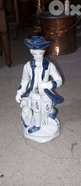 antique 0