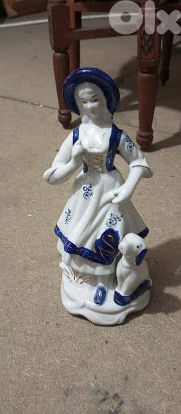 antique 4