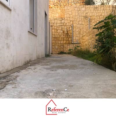 Duplex withTerrace in Halat دوبلكس مع تراس بحلات