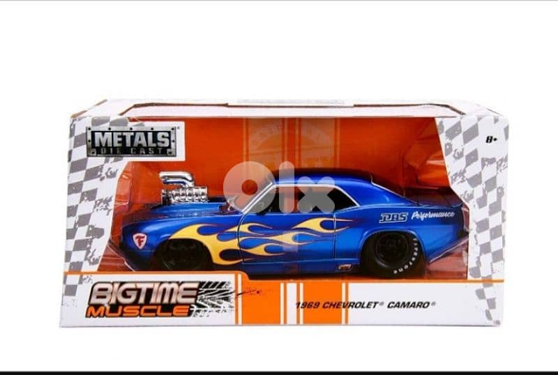 '69 Custom Camaro diecast car model 1:24. 4
