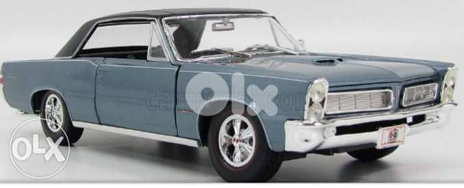 '65 Pontiac GTO diecast car model 1:18. 3