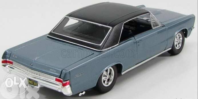 '65 Pontiac GTO diecast car model 1:18. 4