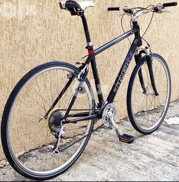 Trek hybrid bycicle 1