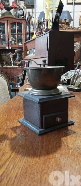 antique 4