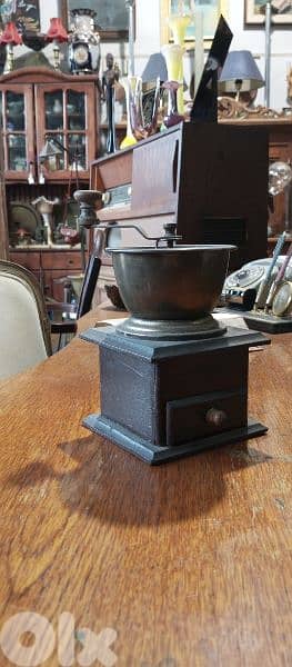 antique 5