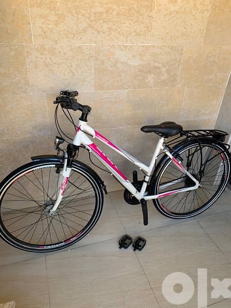 brand  new women’s bike 0